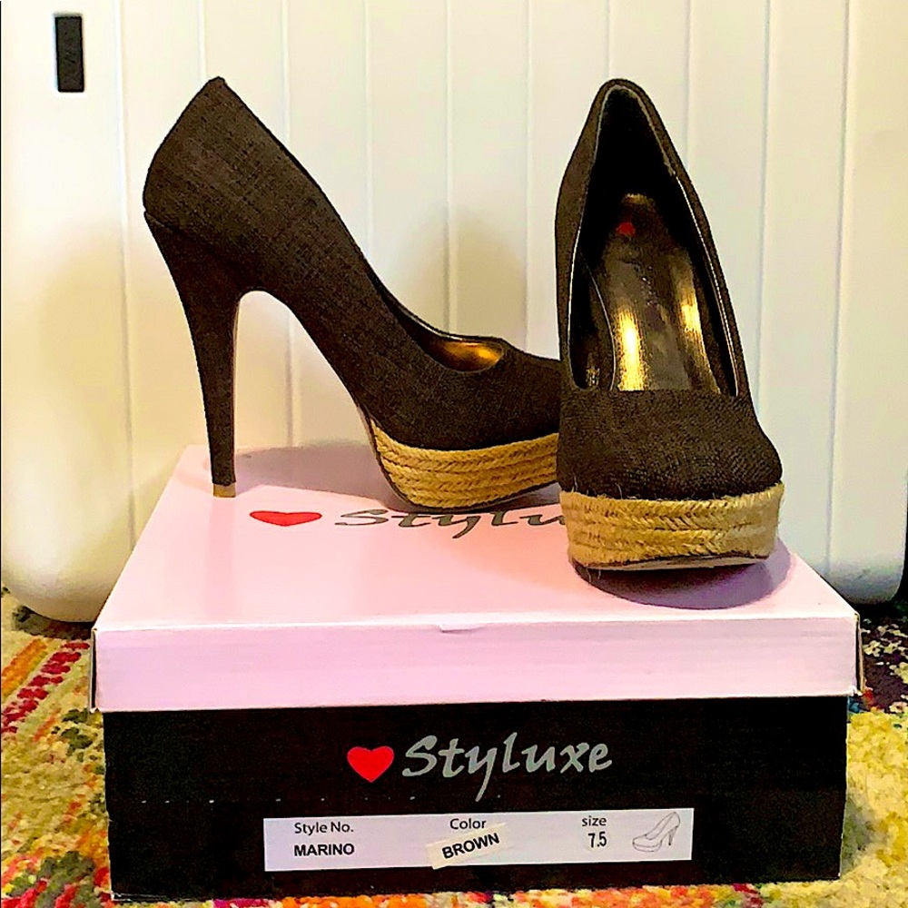 Brown heels!